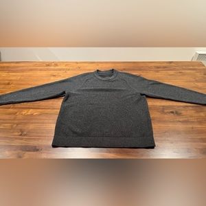 Textured knit crewneck sweater - medium - Heathered grey